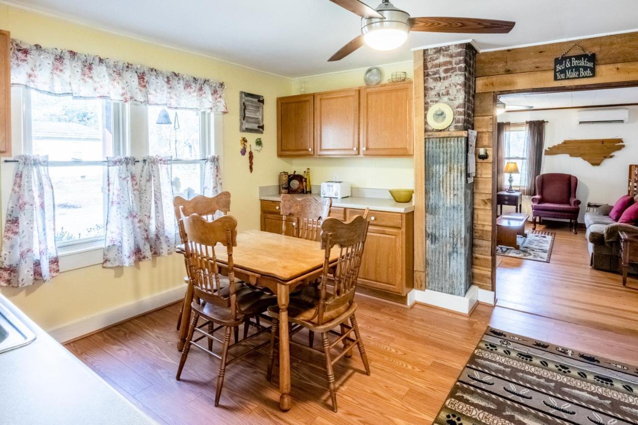 Deep Creek Shambala Villa Bryson City Exterior photo